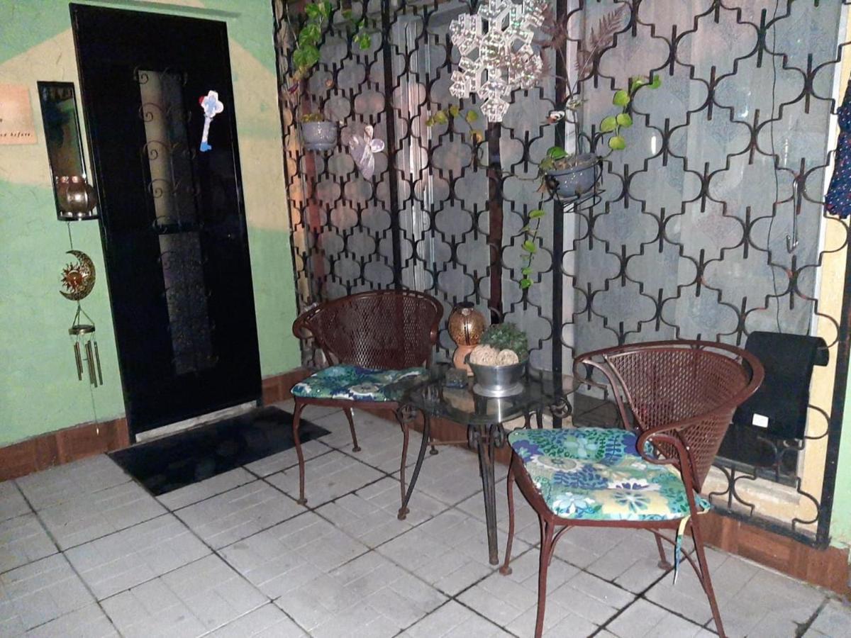 Nirvana Hermosa Habitacion Independiente Guatemala City Bagian luar foto